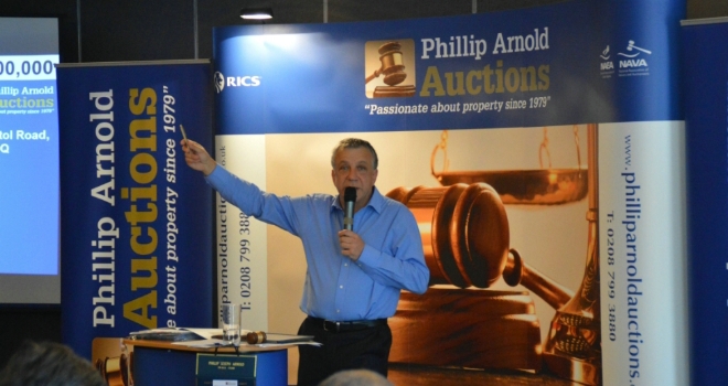 Benefits of selling your property at auction?