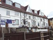 Photo of 10 Bell Grove Mansions, Bell Rd, Hounslow, Middlesex, TW3
