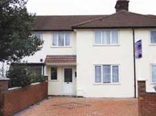 Photo of 10 Chalfont Ave, Wembley, Middlesex, HA9