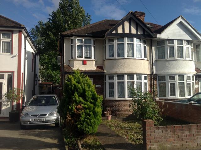 Photo of lot 176 Hicks Avenue, Greenford, Middlesex UB6 8HD