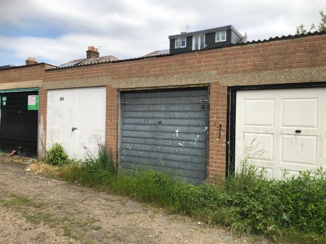 Photo of lot Garage 23, Off Cavendish Avenue, Ealing, London W13 0JG