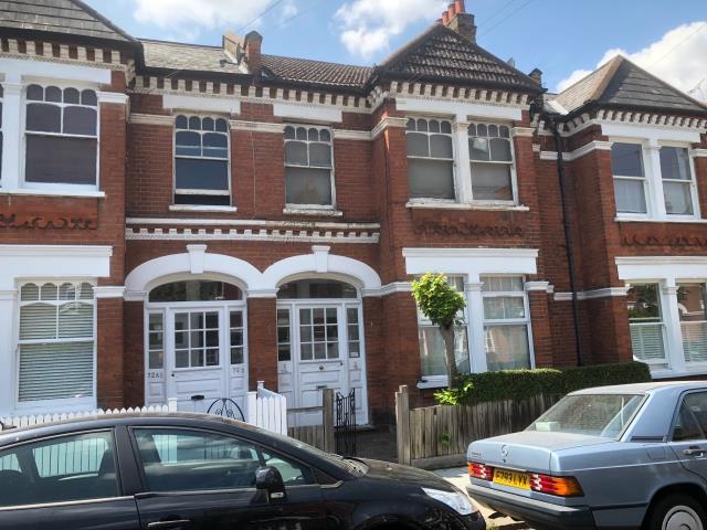 Photo of lot 70a Stapleton Road, Tooting SW17 8AU