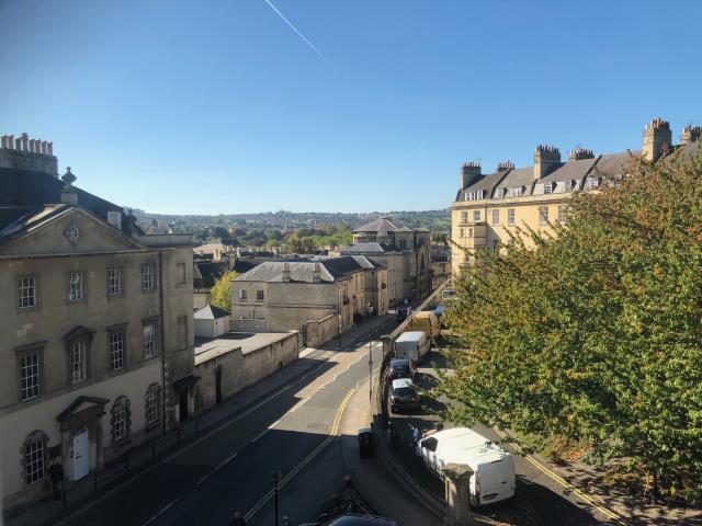 Photo of Flat 6, 21 Queen Square, Bath, Somerset