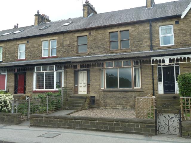 Photo of lot 118 Bingley Road, Saltaire, Shipley, West Yorkshire BD18 4DP