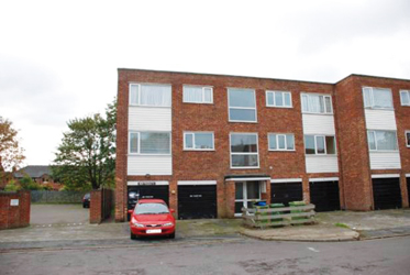 Photo of lot Flat 3, 2-16 Thorgam Court,  Grimsby DN31 2EU