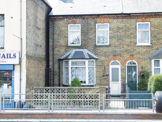 Photo of 4 Norham Villas, Uxbridge Road, Hillingdon UB10 0NU