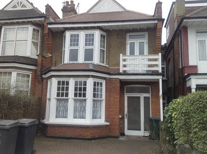 Photo of 5 Holden Road, Woodside Park,London N12 8HP