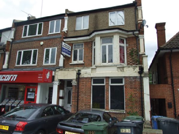 Photo of lot 323 Baring Road, Grove Park, London SE12 0DZ SE12 0DZ