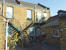 Photo of lot 84B Staines Road, Hounslow, Middlesex, TW3 TW3 3LF