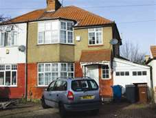 Photo of lot 30 Woodberry Ave, Harrow, Middlesex, HA2 HA2 6AU