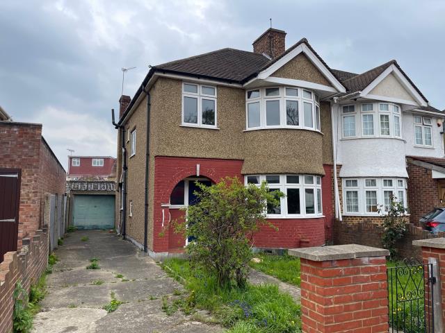 Photo of lot 435 Hanworth Road, Hounslow, Middlesex TW4 5LQ