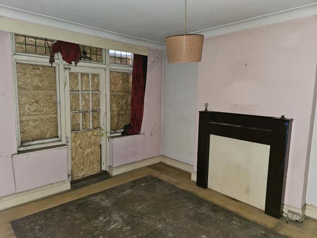 Photo of 28 Courthouse Road, North Finchley, London