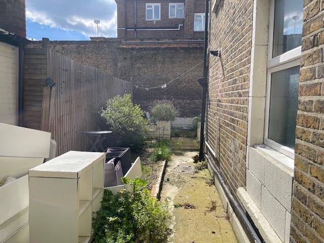 Photo of 4 Cumberland Road, Hanwell, London