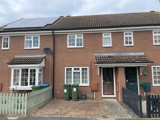 Photo of 4 Heather Walk, Aylesbury, Buckinghamshire