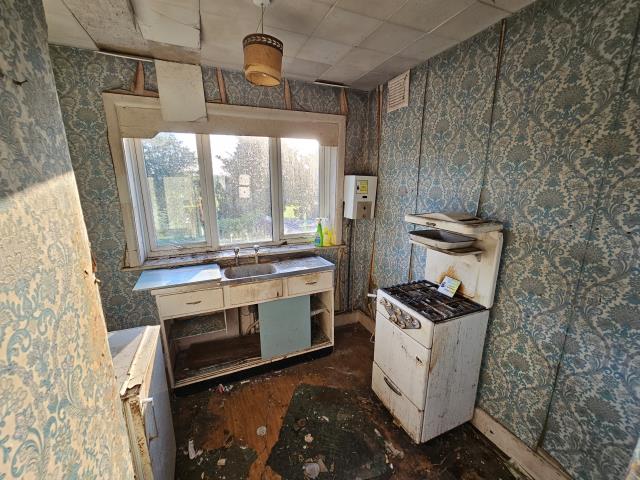 Photo of 53 Brookwood Road, Southampton, Hampshire