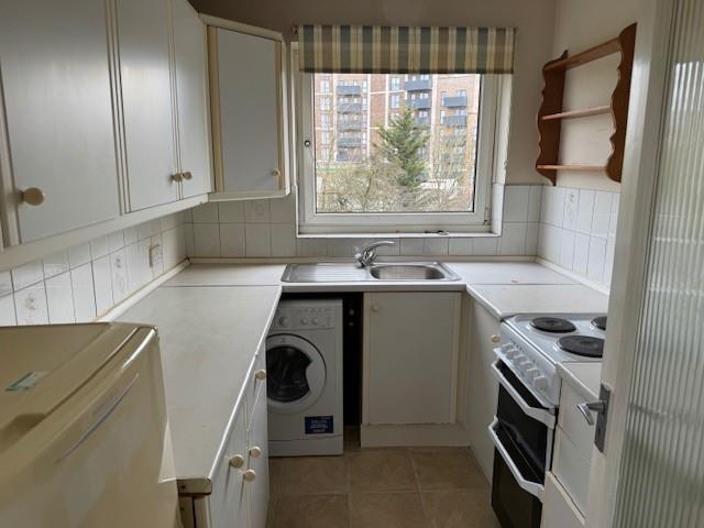 Photo of 27 Perivale Grange, Perivale Lane, Perivale, Middlesex