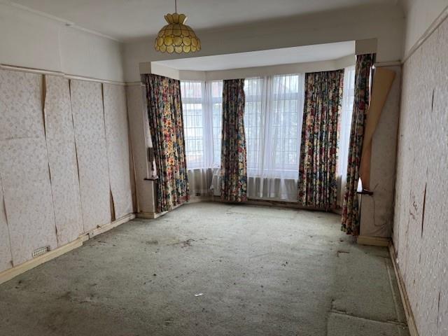 Photo of 28 Baronsmede, Ealing, London