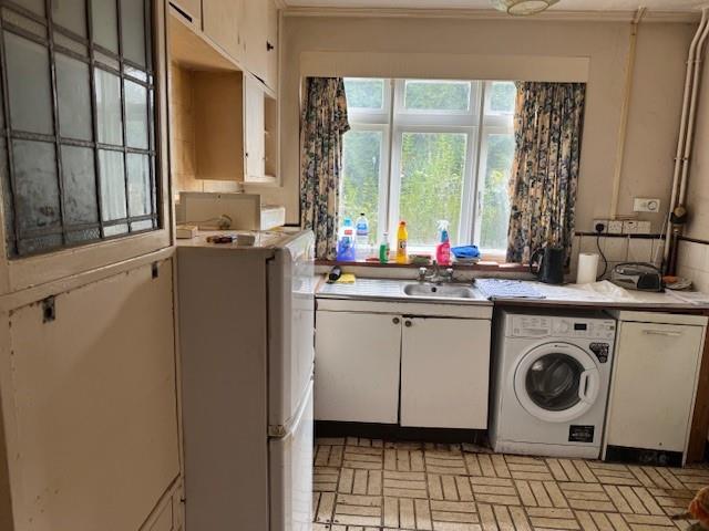 Photo of 28 Baronsmede, Ealing, London