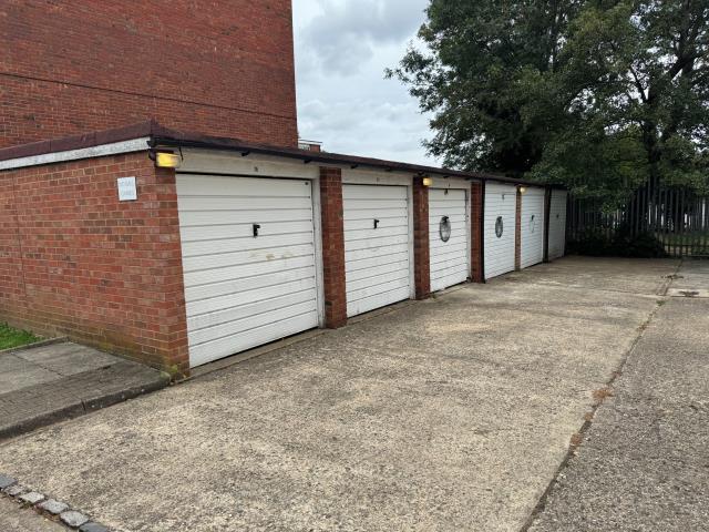 Photo of 196 Bilsby Lodge, Chalklands, Wembley, Middlesex