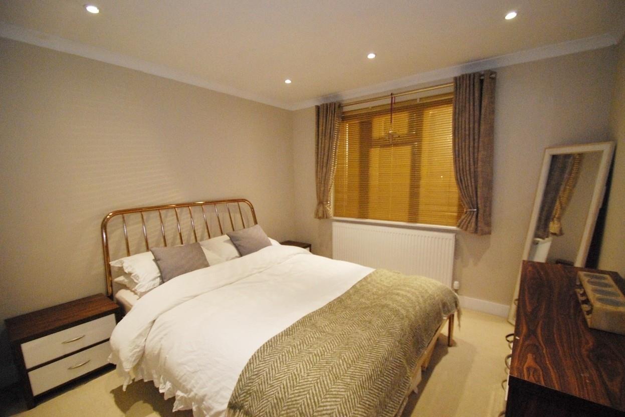 Photo of 4 Whieldon Close, Old Amersham, Bucks