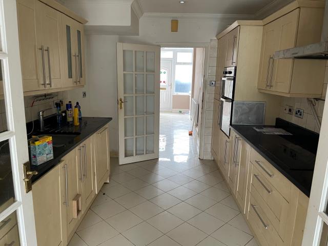 Photo of 4 Elgar Avenue, Ealing, London