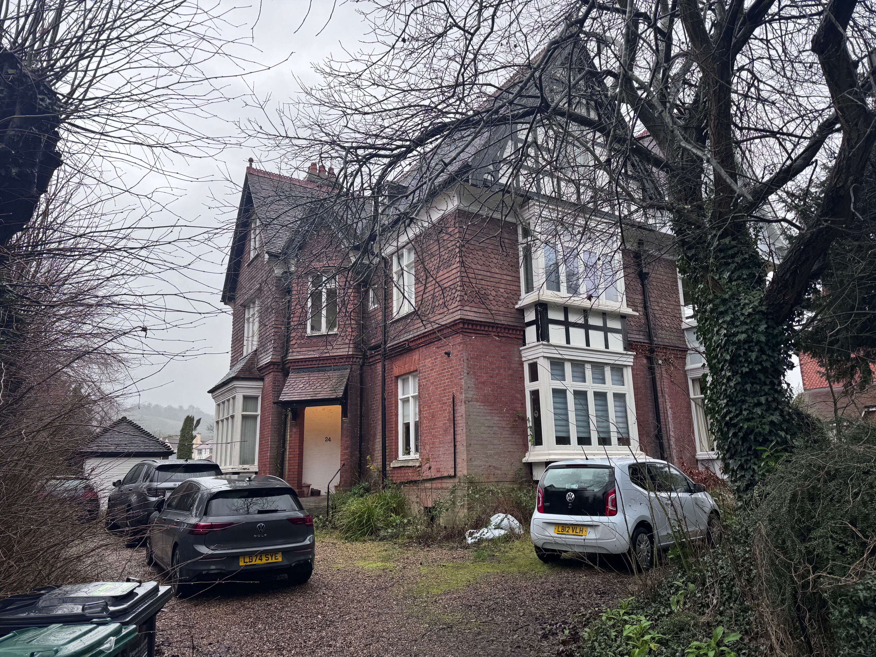 Photo of Top Floor Flat, 24 Somers Road, Reigate, Surrey