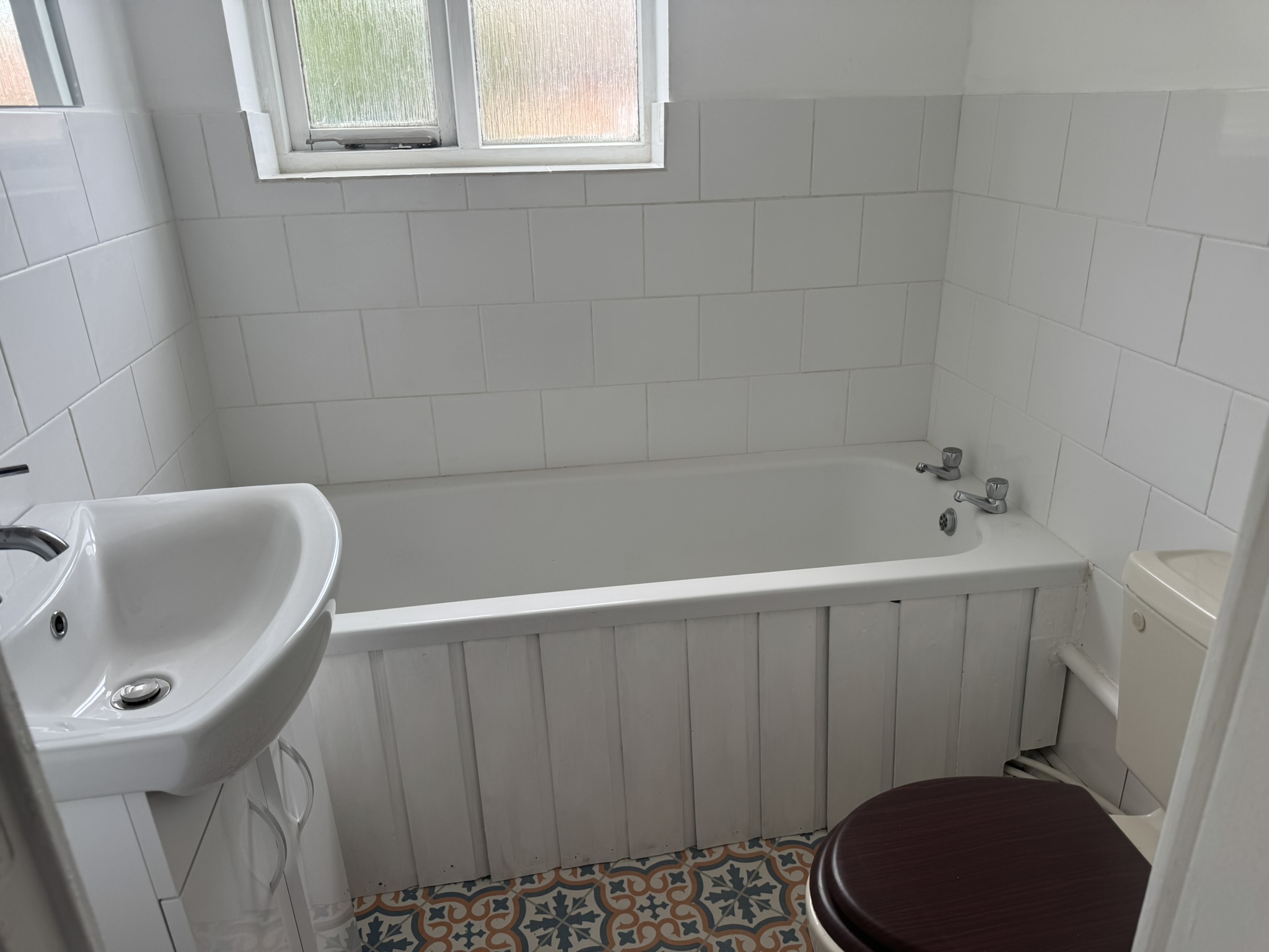 Photo of 90 Willenhall Drive, Hayes, Middlesex