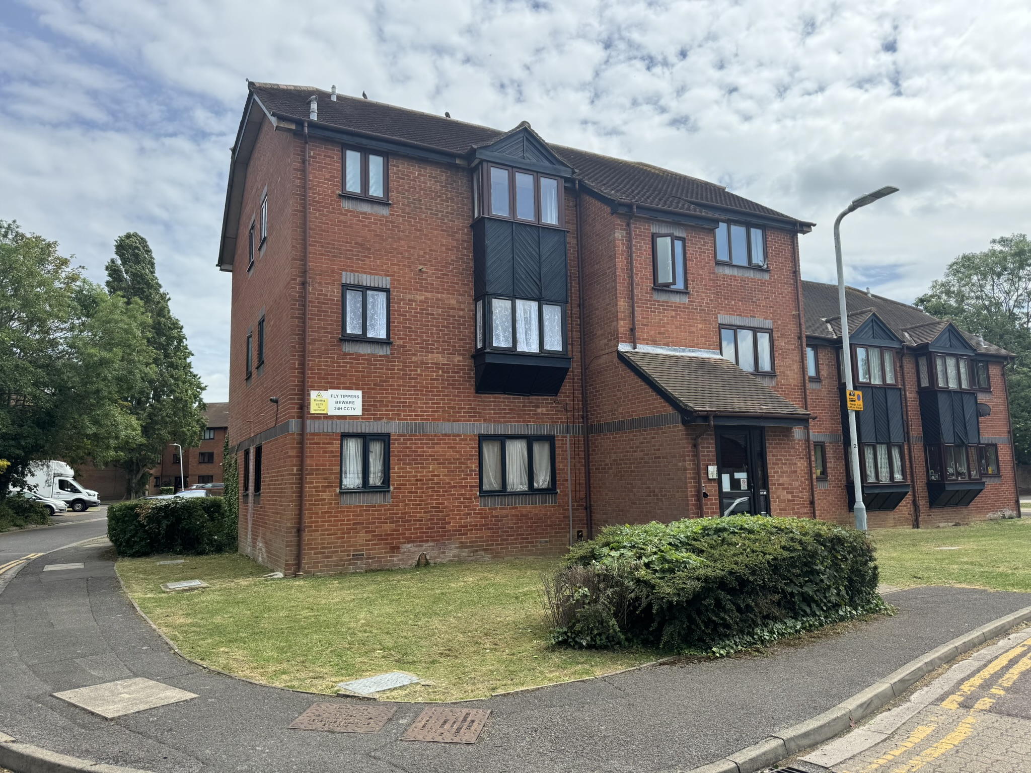 Photo of 90 Willenhall Drive, Hayes, Middlesex