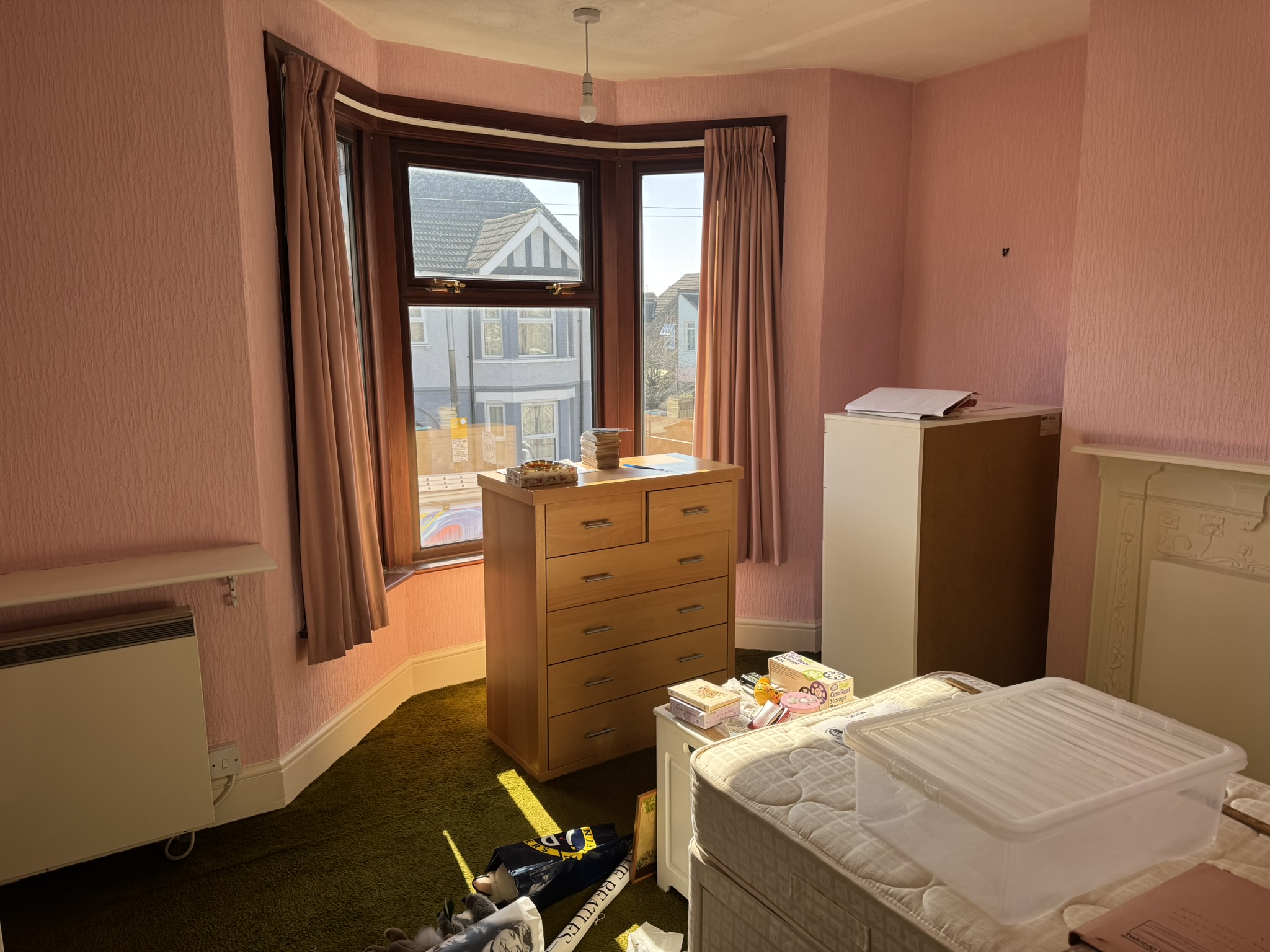 Photo of 98 Princes Road, Watford, Hertfordshire
