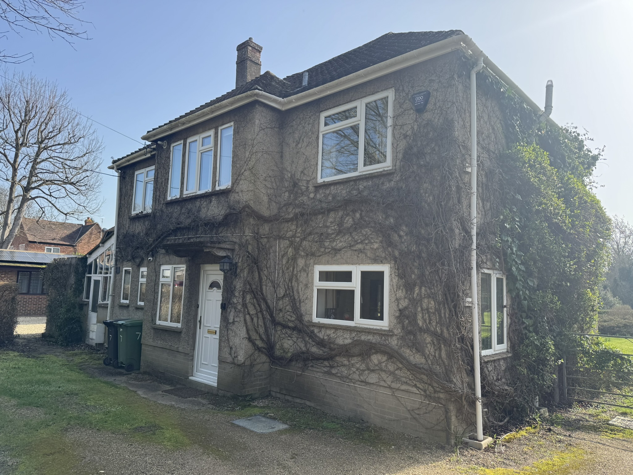 Photo of Pumney, 7 Drayton Road, Sutton Courtenay, Abingdon