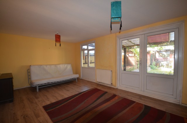Photo of 23 Knightswood Close, Edgware, Middlesex