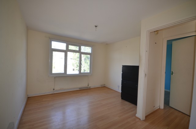 Photo of 23 Knightswood Close, Edgware, Middlesex