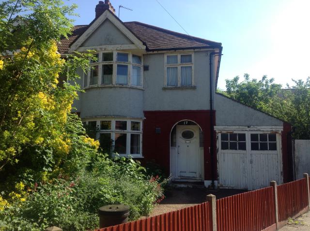 Photo of lot 17 Berwyn Avenue, Hounslow, Middlesex TW3 4ET