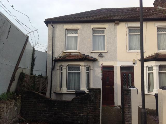 Photo of 31 Gladstone Road, Southall, Middlesex