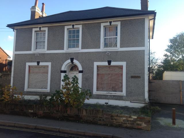 Photo of lot The Old Farm Guest House, 56 High Street, Stanwell, Middlesex TW19 7JS