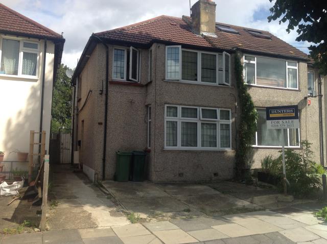 Photo of 124 Studland Road, Hanwell, London