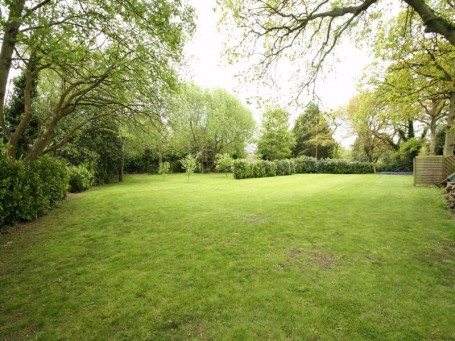 Photo of Oakdene, Cherry Tree Lane, Fulmer