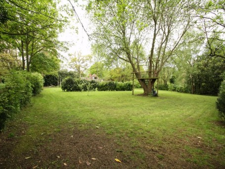 Photo of Oakdene, Cherry Tree Lane, Fulmer