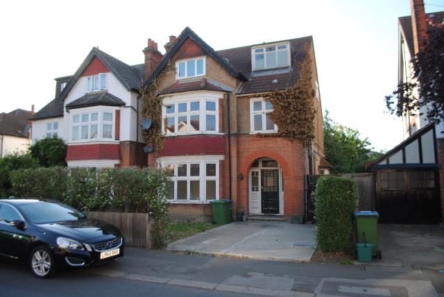 Photo of lot Flats A & B, 40 Effingham Road, Long Ditton, Surbiton KT6 5JY