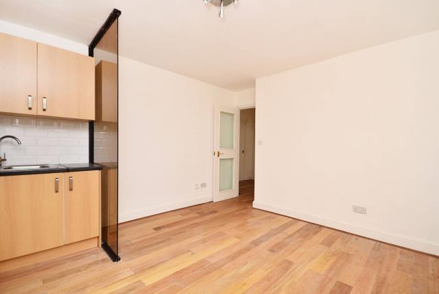 Photo of 25a Tibberton Square, Islington, London