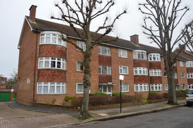 Photo of lot 167 Linden Court, Brunswick Road, Ealing, London W5 1AL