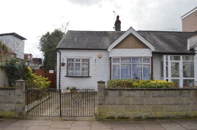 Photo of lot 2a Carew Road, Ealing, London W13 9QL