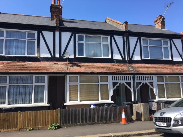Photo of lot 34 Clare Road, Hounslow, Middlesex TW4 7AU