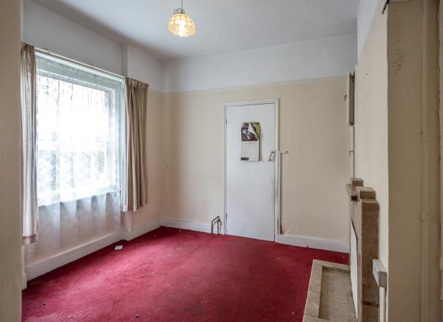 Photo of 48a Little Ealing Lane, Ealing, London