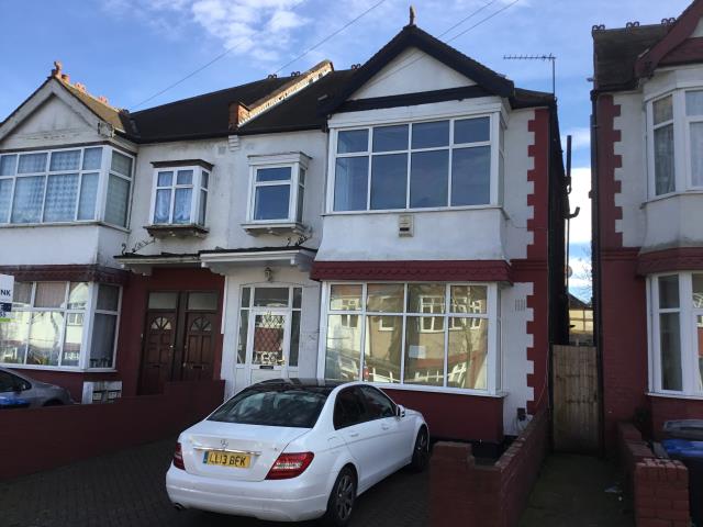 Photo of lot 23 Bowrons Avenue, Wembley, Middlesex HA0 4QS