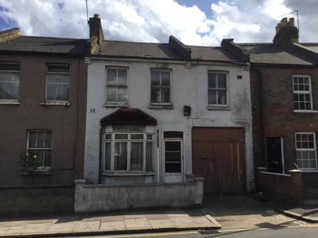 Photo of lot 89 Worton Road, Isleworth, Middlesex TW7 6EG