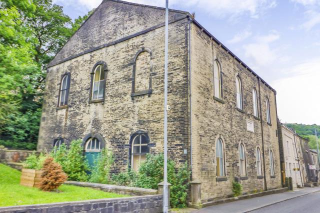 Photo of Walsden Methodist Church, Rochdale Road, Walsden, Todmorden