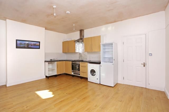 Photo of 79b Uxbridge Road, Hanwell, London