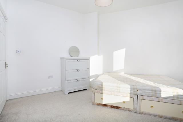 Photo of 79b Uxbridge Road, Hanwell, London