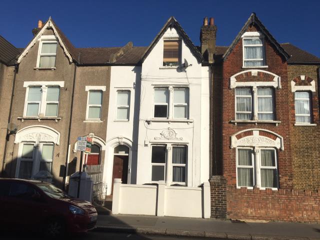 Photo of lot Flat 2, 7 Stanger Road, London SE25 5JU